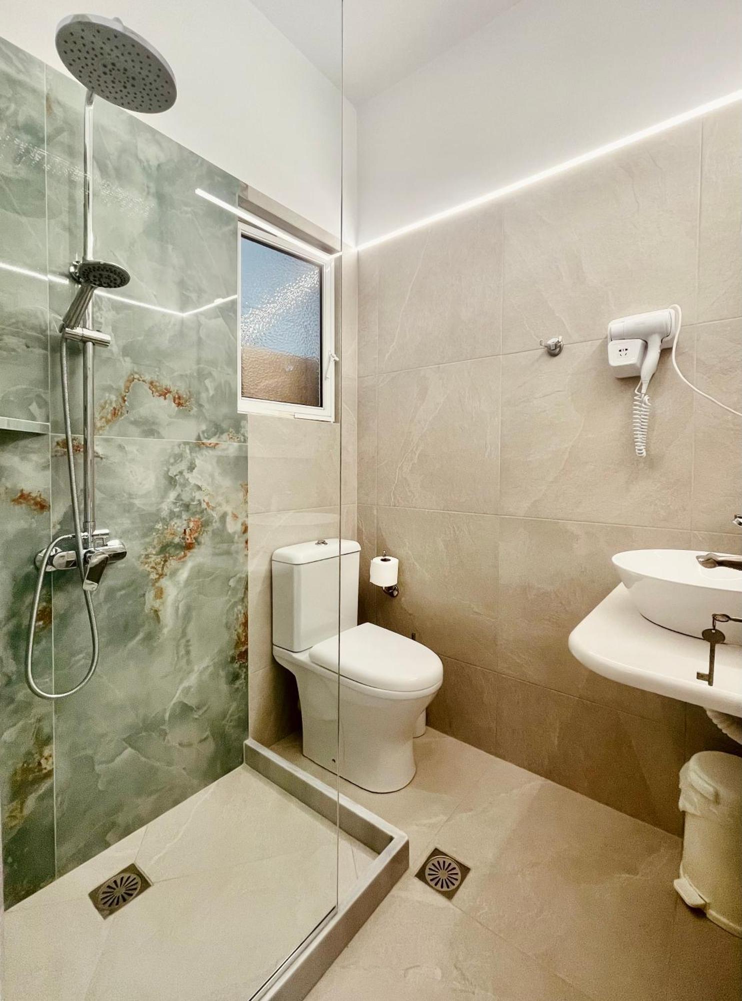 Alexandros Aparthotel Poros Town Buitenkant foto